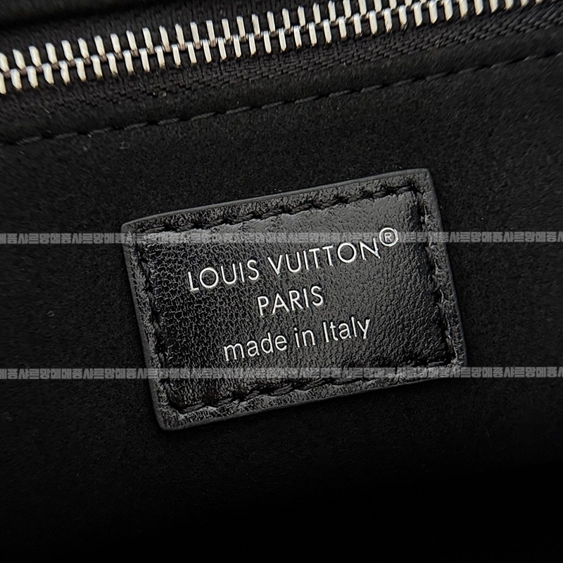 루이비통캐리올BB다크백 20260124-123021-015루.jpg