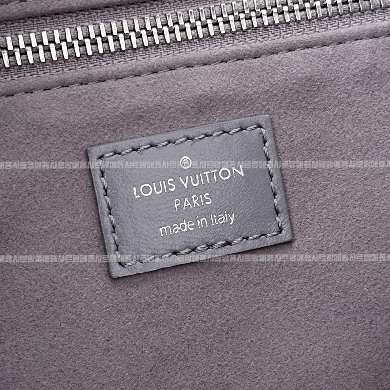 루이비통캐리올바이브MM 20260124-124907-012루.jpg