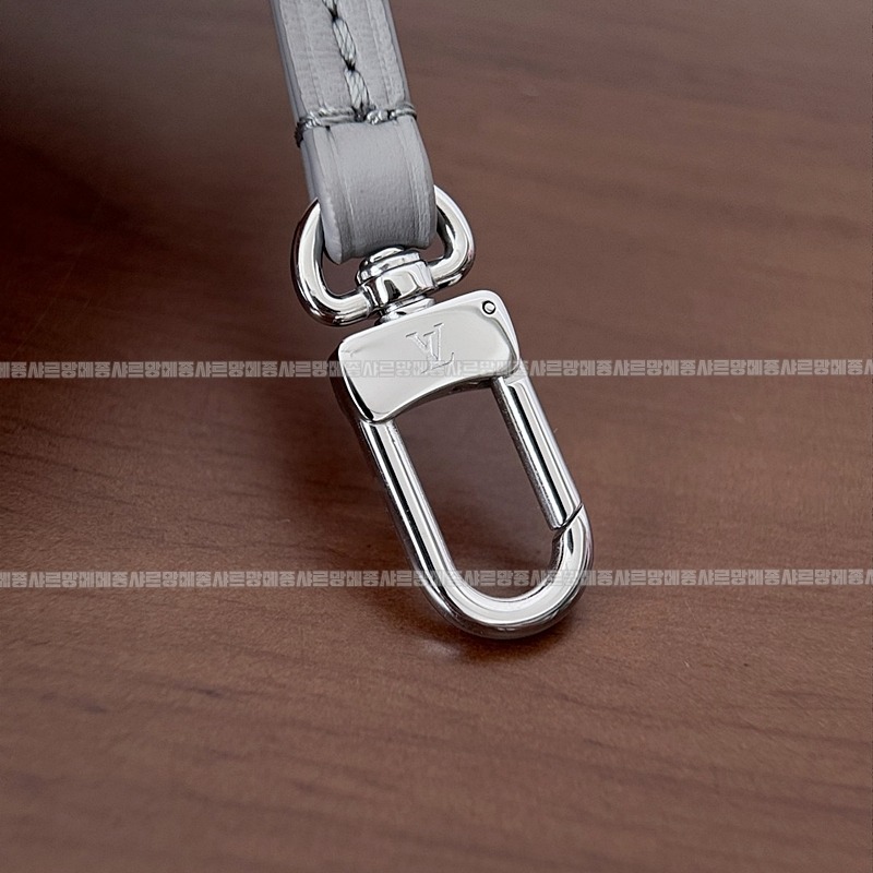 루이비통캐리올바이브MM 20260124-124907-013루.jpg