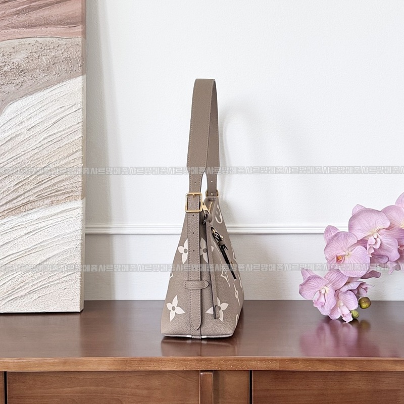 루이비통캐리올PM   20260124-132510-007루.jpg