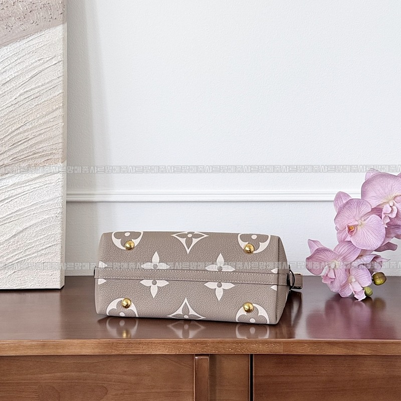 루이비통캐리올PM   20260124-132510-008루.jpg