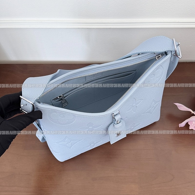 루이비통캐리올PM   20260124-144621-017루.jpg