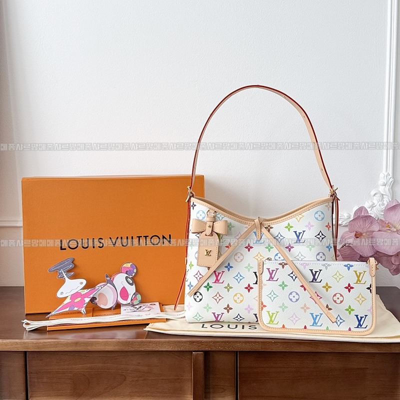 루이비통X무라카미다카시멀티컬러캐링로PM   20260124-155824-004루.jpg