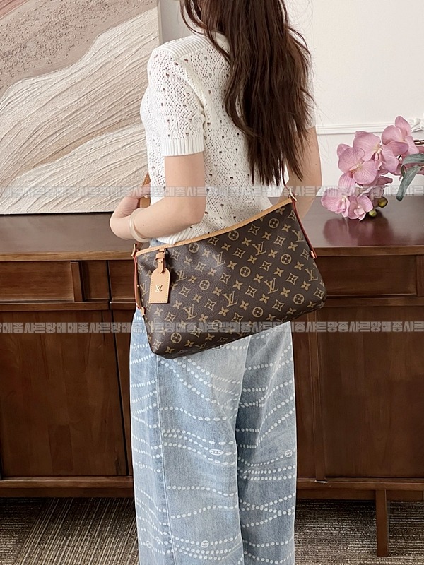 루이비통캐리올이스트웨스트  wsxc1769271026512_0루.jpg