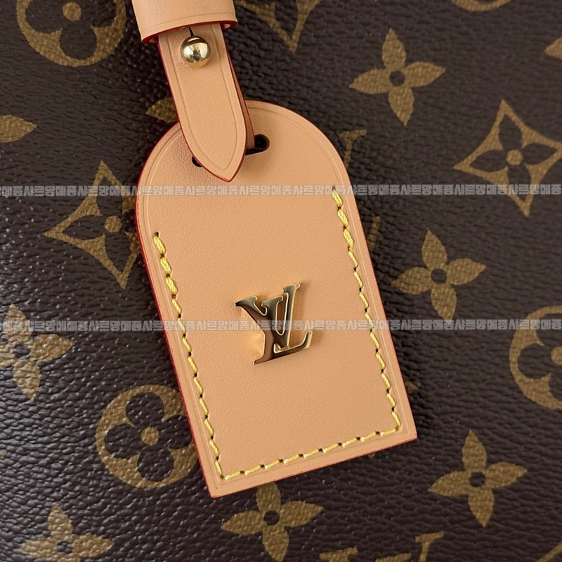 루이비통캐리올이스트웨스트  wsxc1769271044862_1루.jpg