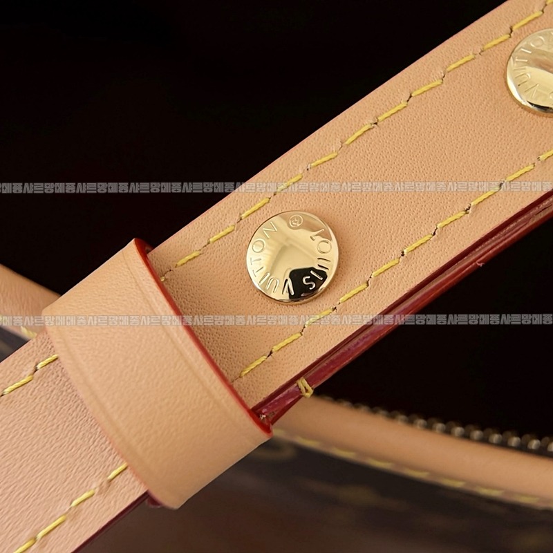 루이비통캐리올이스트웨스트  wsxc1769271044978_6루.jpg