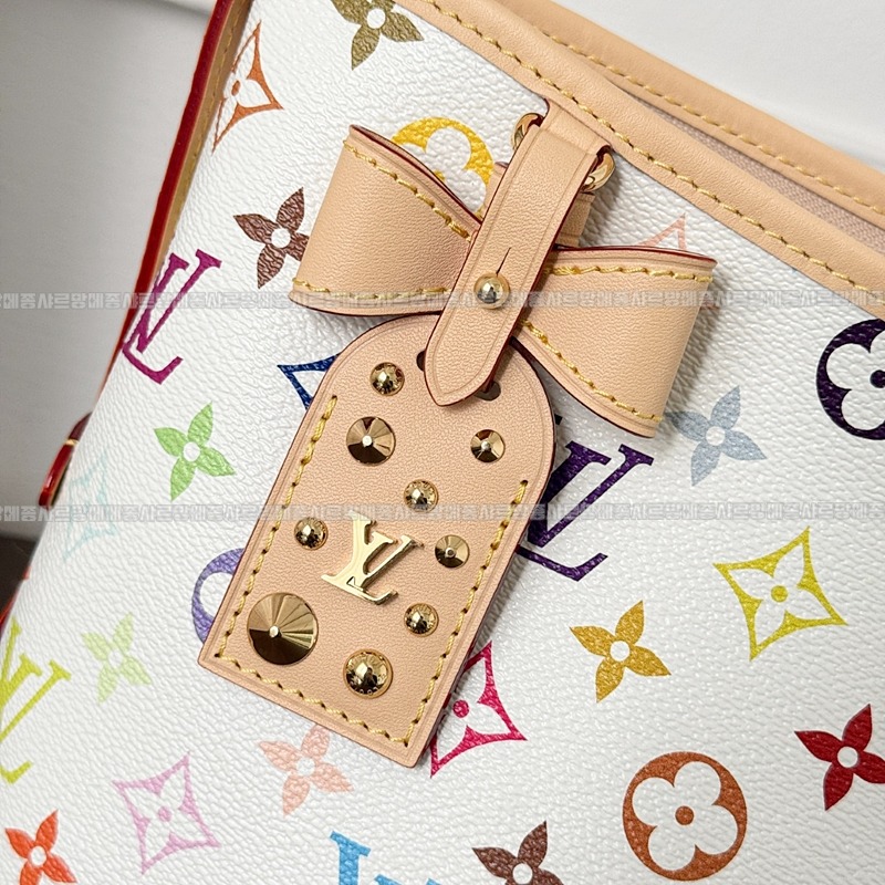 루이비통X캐리올이스트웨스트  wsxc1769271131827_1루.jpg