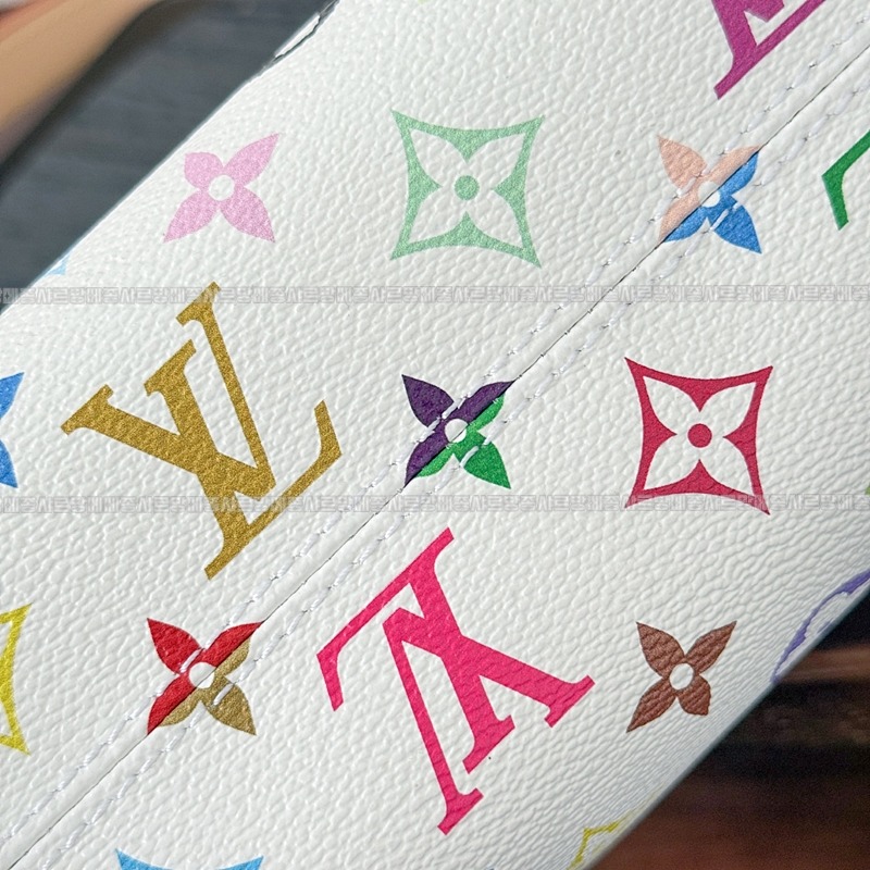 루이비통X캐리올이스트웨스트  wsxc1769271131827_2루.jpg