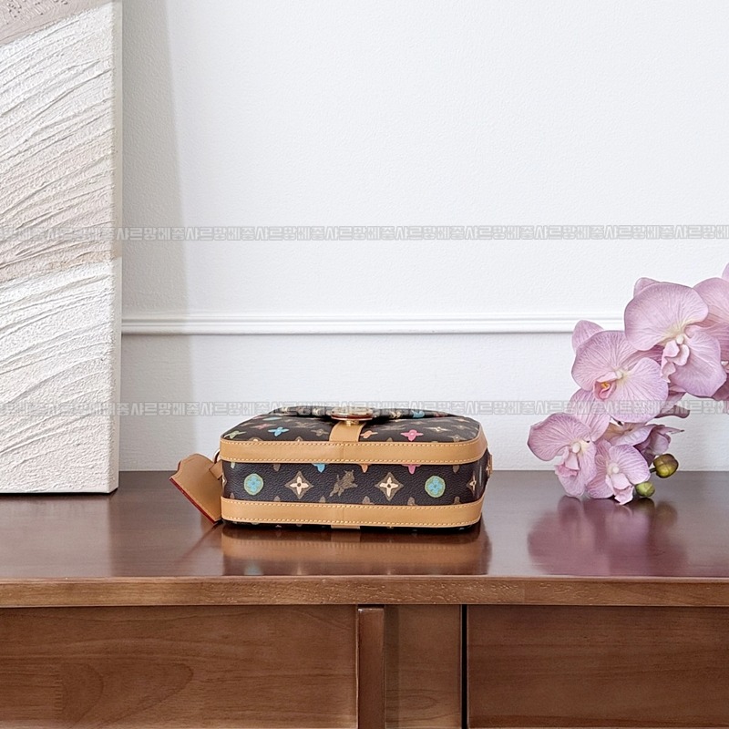 루이비통엔벨롭메신저백  20260125-144040-008루.jpg