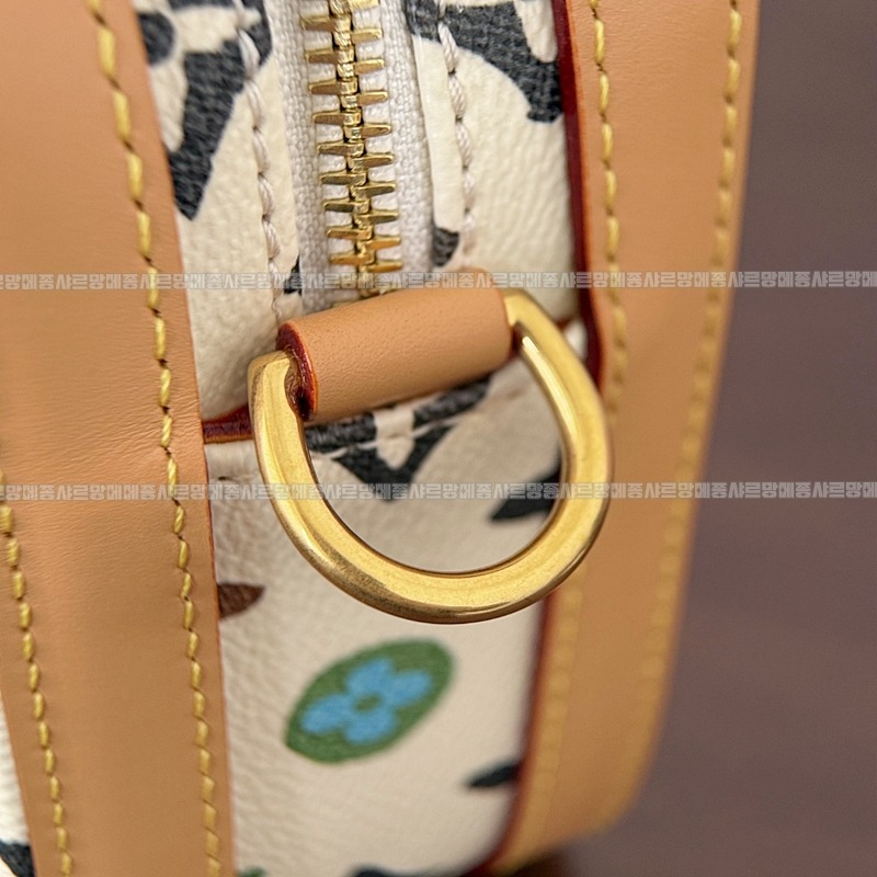 루이비통엔벨롭메신저백  20260125-144649-012루.jpg