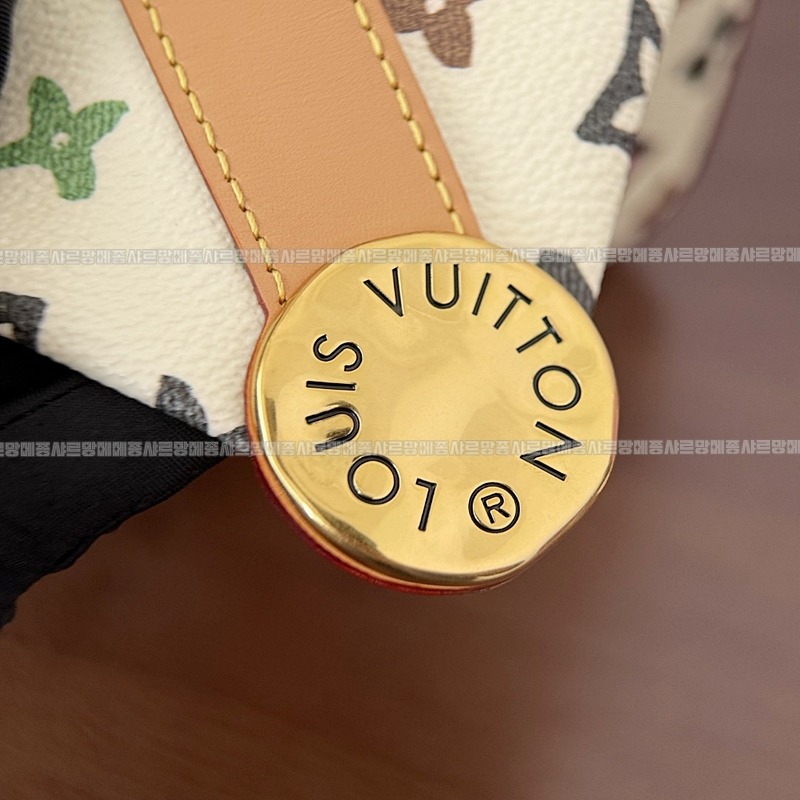 루이비통엔벨롭메신저백  20260125-144649-013루.jpg