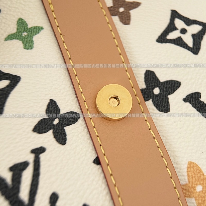 루이비통엔벨롭메신저백  20260125-144649-014루.jpg