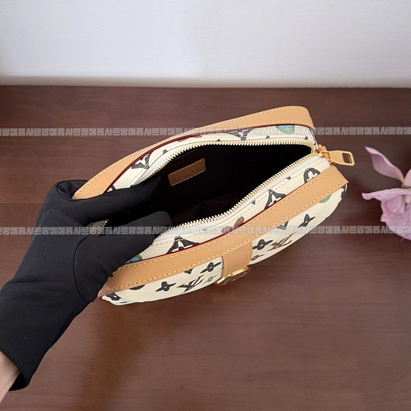 루이비통엔벨롭메신저백  20260125-144649-018루.jpg