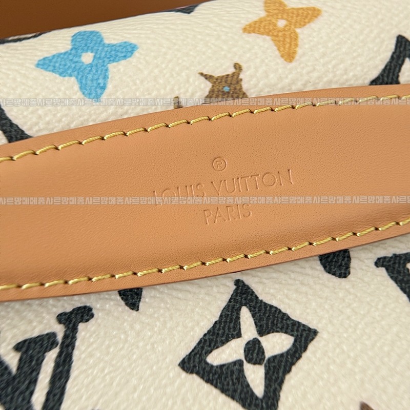 루이비통러쉬웨이스트백 20260125-150409-013루.jpg