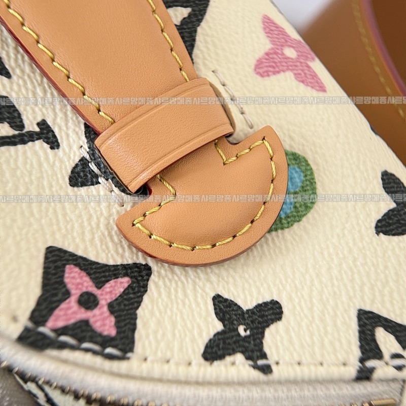 루이비통러쉬웨이스트백 20260125-150409-015루.jpg