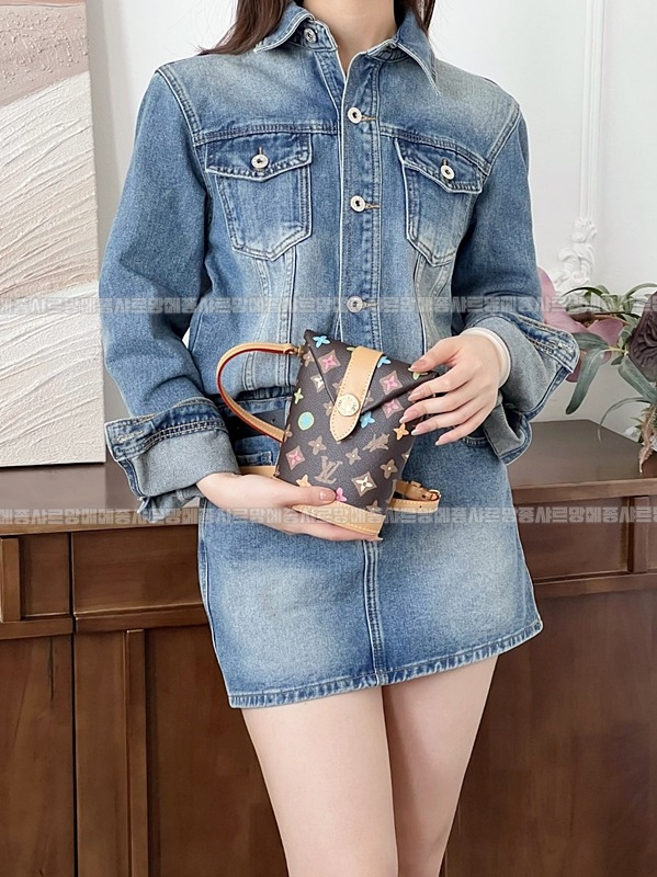 루이비통엔벨로프파우치모노그램초콜릿 20260125-164232-001루.jpg