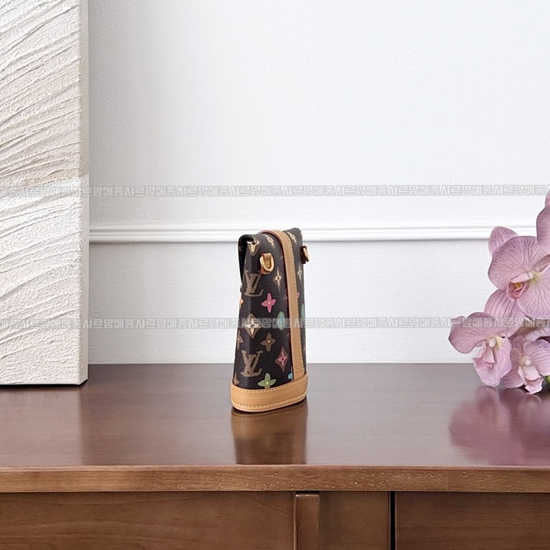 루이비통엔벨로프파우치모노그램초콜릿 20260125-164233-007루.jpg