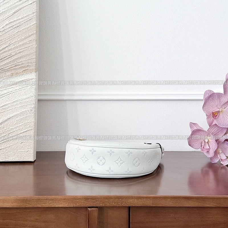 루이비통오버더문  20260125-172917-007루.jpg