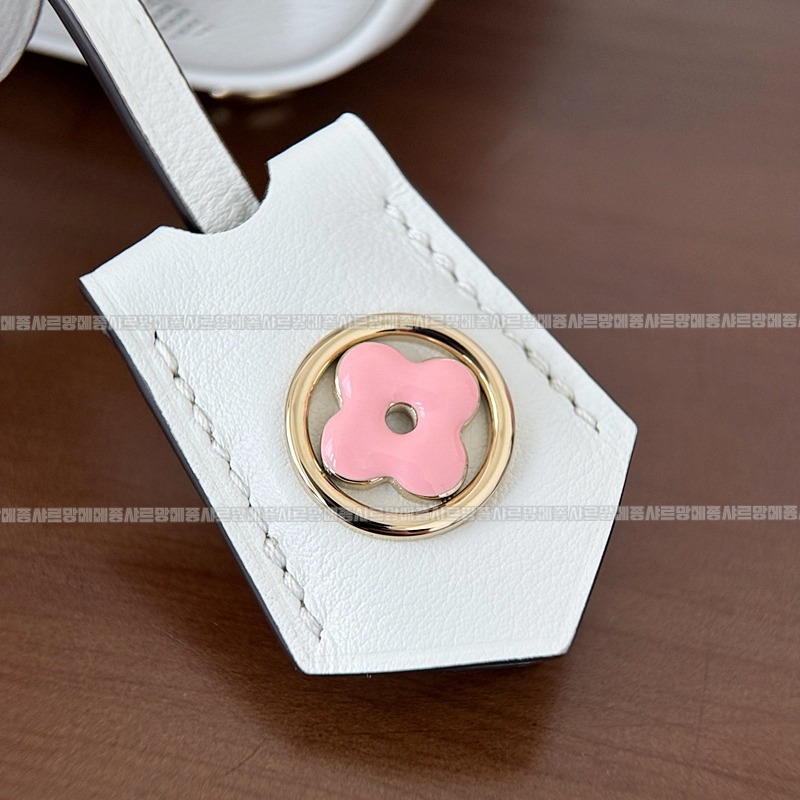 루이비통배니티백  20260125-175047-013루.jpg