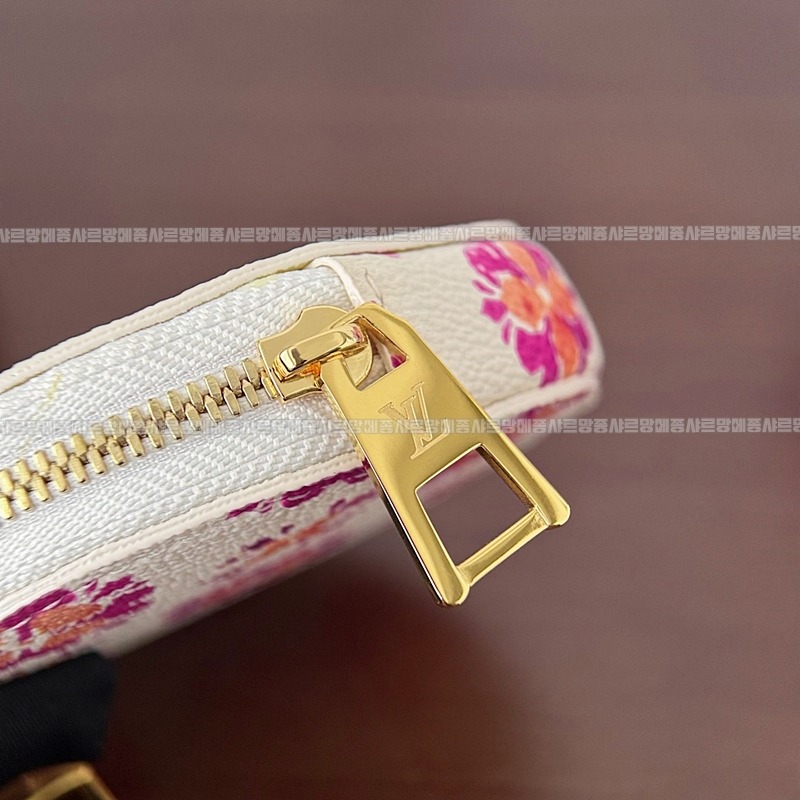 루이비통온더고이스트웨스트 20260126-110451-013루.jpg