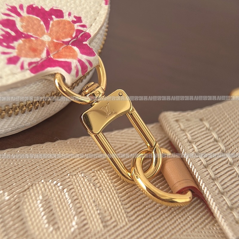 루이비통멀티포쉐트악세수아핑크 20260126-145714-017루.jpg