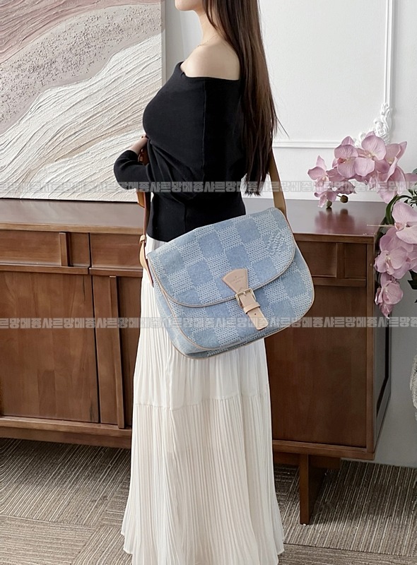 루이비통몽수리메신저MM 20260126-174119-002루.jpg