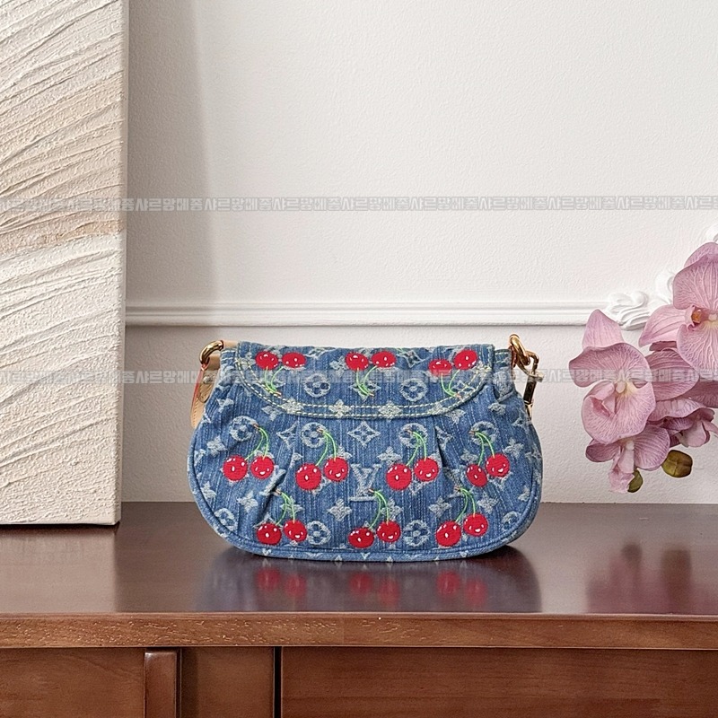 루이비통X무라카미다카시체리선셋데님모노그램 20260127-101658-006루.jpg