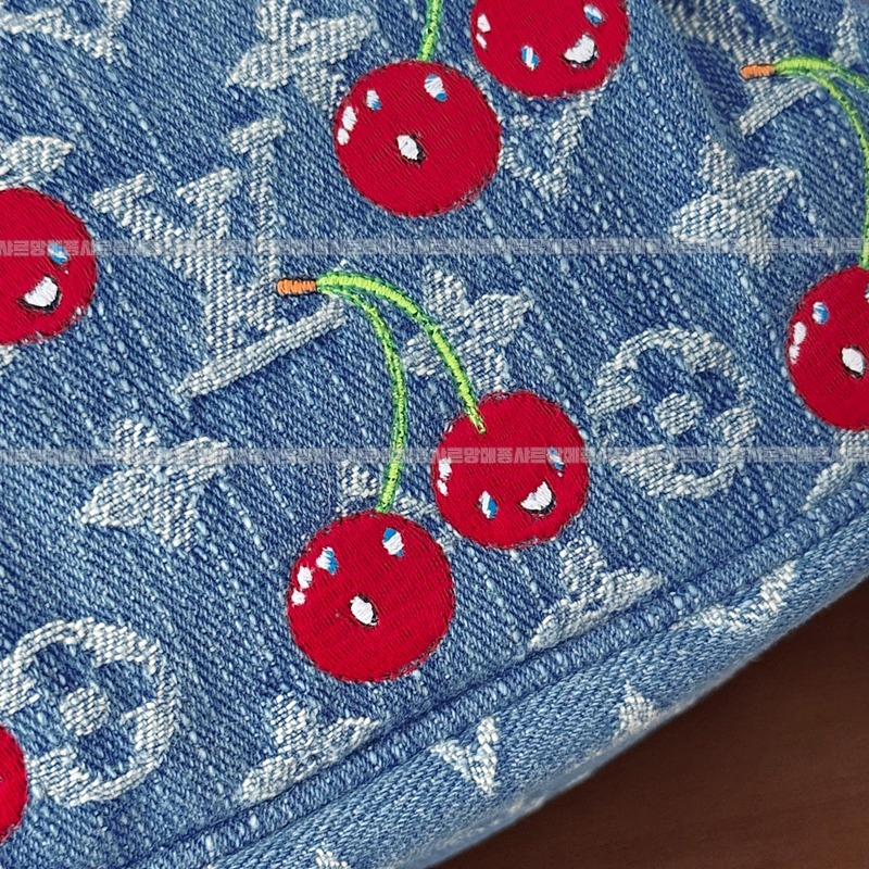 루이비통X무라카미다카시체리선셋데님모노그램 20260127-101659-015루.jpg