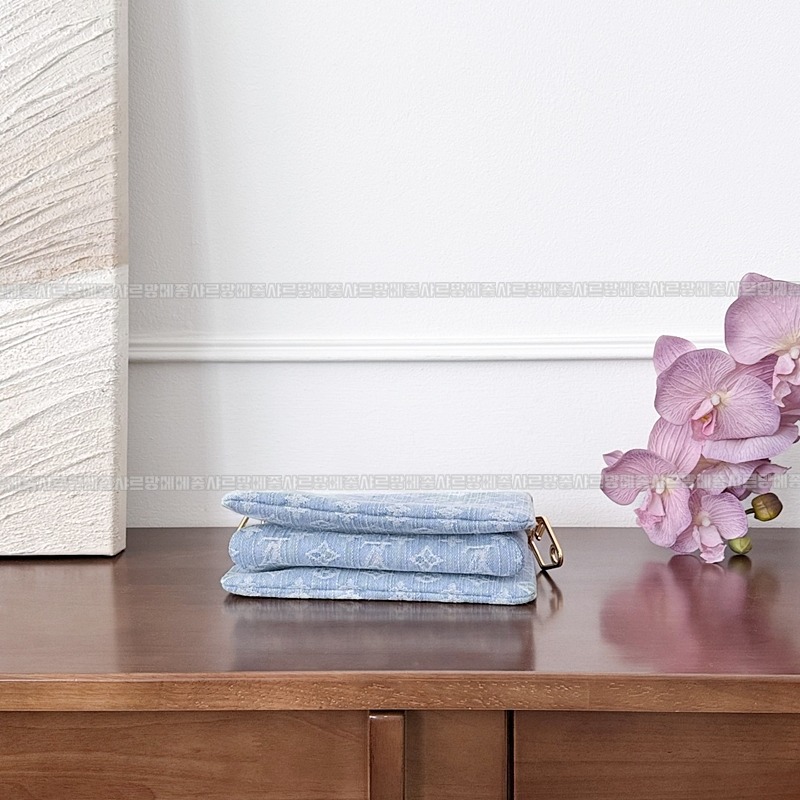 루이비통쿠상BB스카이블루데님 20260127-142833-008루.jpg