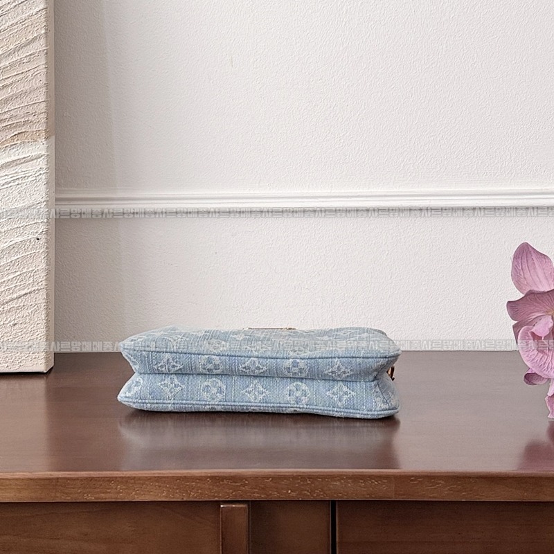 루이비통리브포쉐트 20260127-144927-017루.jpg