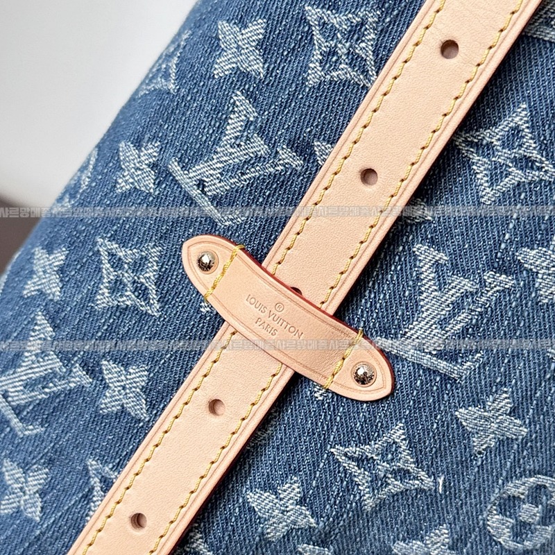 루이비통모노그램데님캐리올MM  20260127-150744-013루.jpg