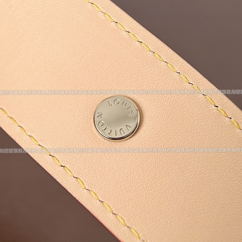 루이비통모노그램데님캐리올MM  20260127-150745-017루.jpg