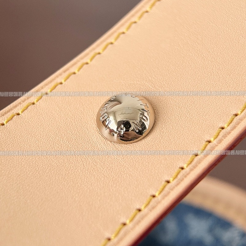 루이비통모노그램데님캐리올MM  20260127-150745-018루.jpg