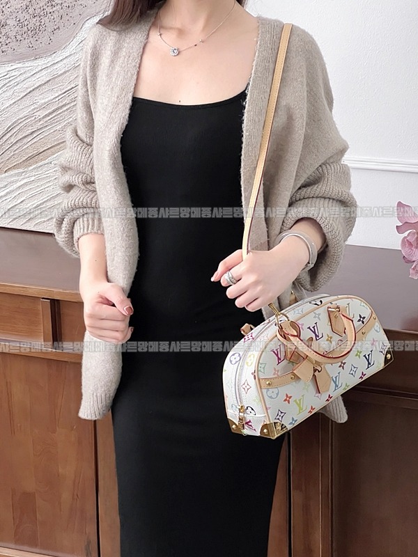 루이비통X무라카미캐시올이스트웨스트  20260127-160654-001루.jpg