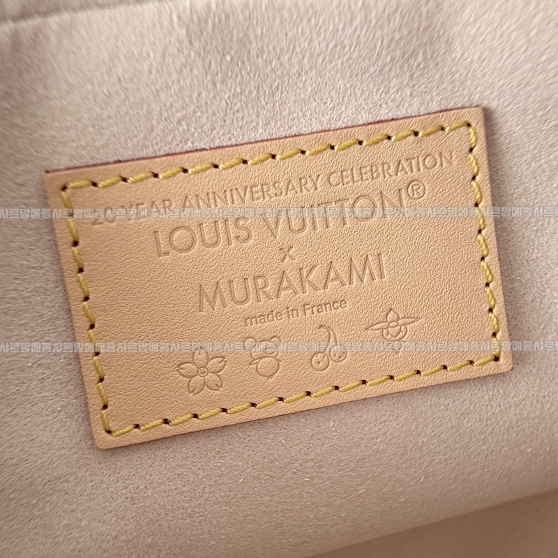 루이비통X무라카미캐시올이스트웨스트  20260127-160655-013루.jpg