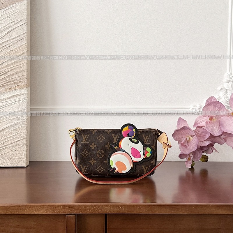 루이비통XTM포쉐트액세서리 20260127-165456-005루.jpg