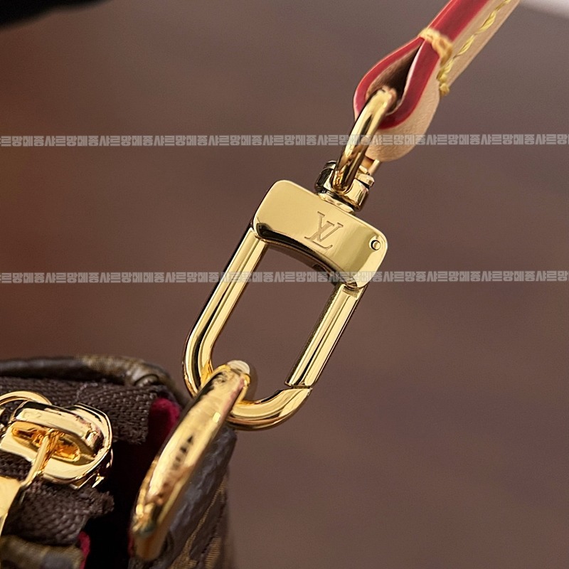 루이비통XTM포쉐트액세서리 20260127-165457-013루.jpg