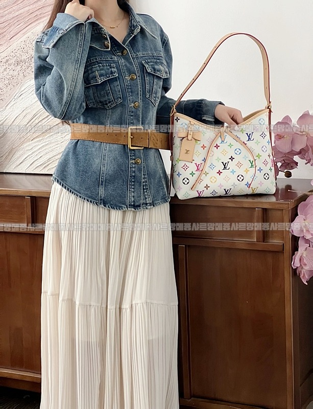 루이비통X무라카미타카시캐리올PM 20260128-140600-001루.jpg