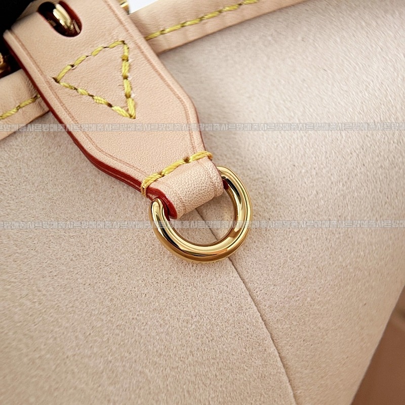 루이비통X무라카미타카시캐리올PM 20260128-140602-014루.jpg