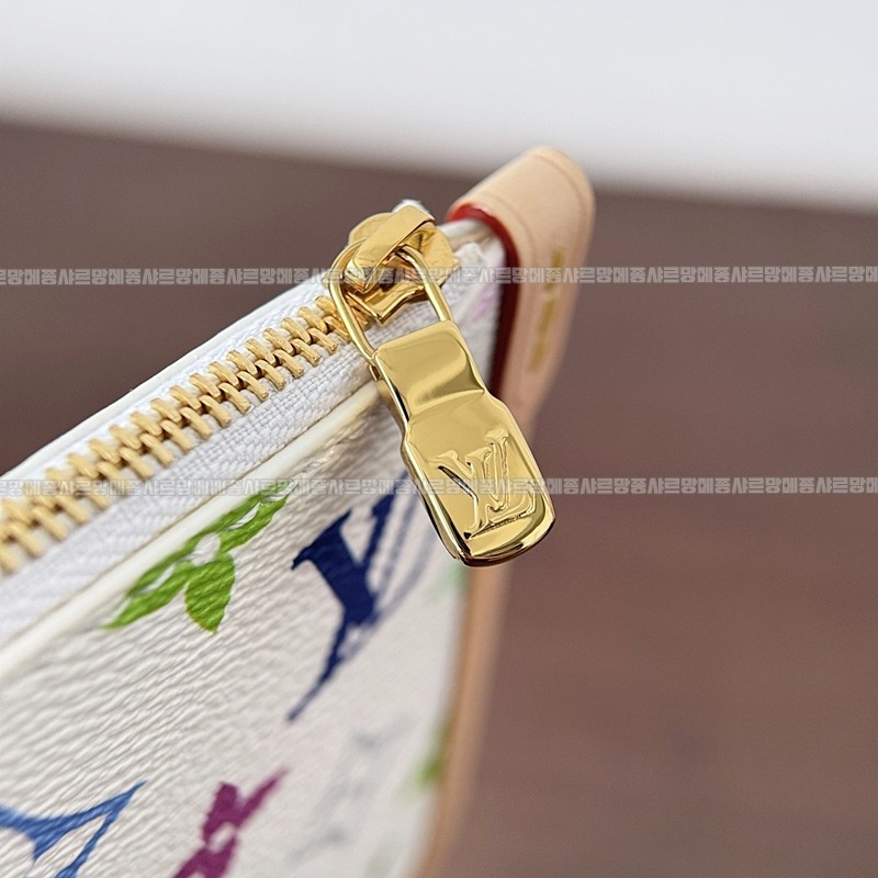 루이비통X무라카미타카시캐리올PM 20260128-140602-015루.jpg