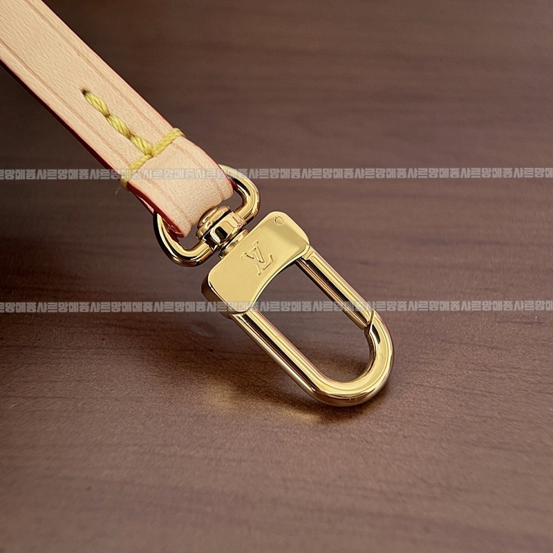 루이비통X무라카미타카시캐리올PM 20260128-140602-016루.jpg