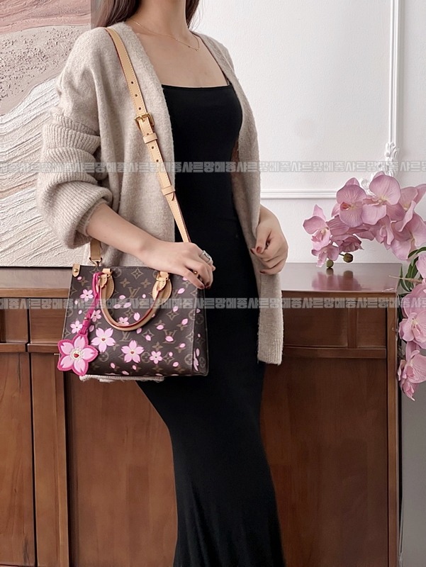 루이비통X무라카미다카시온더고PM 20260128-151110-002루.jpg