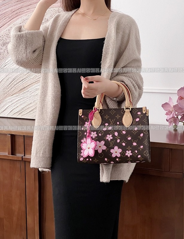 루이비통X무라카미다카시온더고PM 20260128-151109-001루.jpg