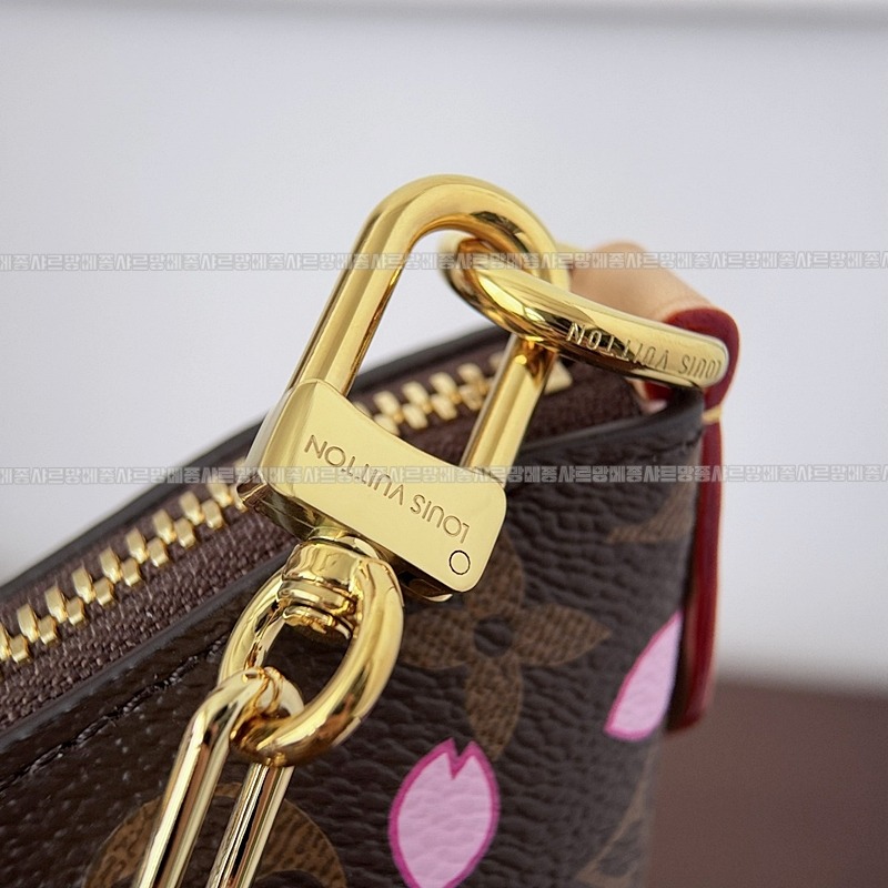 루이비통X타카시무라카미불로뉴PM 20260128-152637-011루.jpg