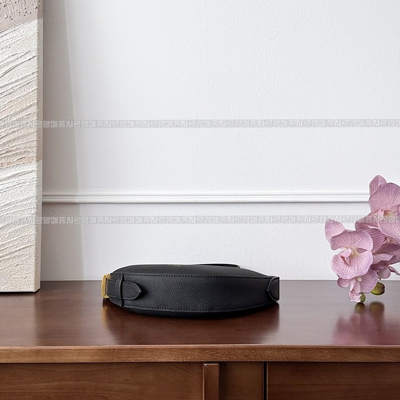 루이비통로우키범백 20260129-120702-008루.jpg