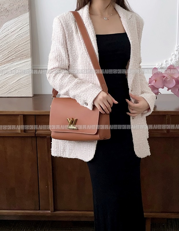 루이비통소프트트위스트 20260129-121051-001루.jpg