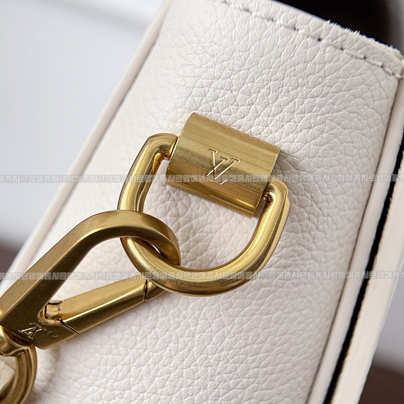 루이비통소프트트위스트 20260129-121440-011루.jpg