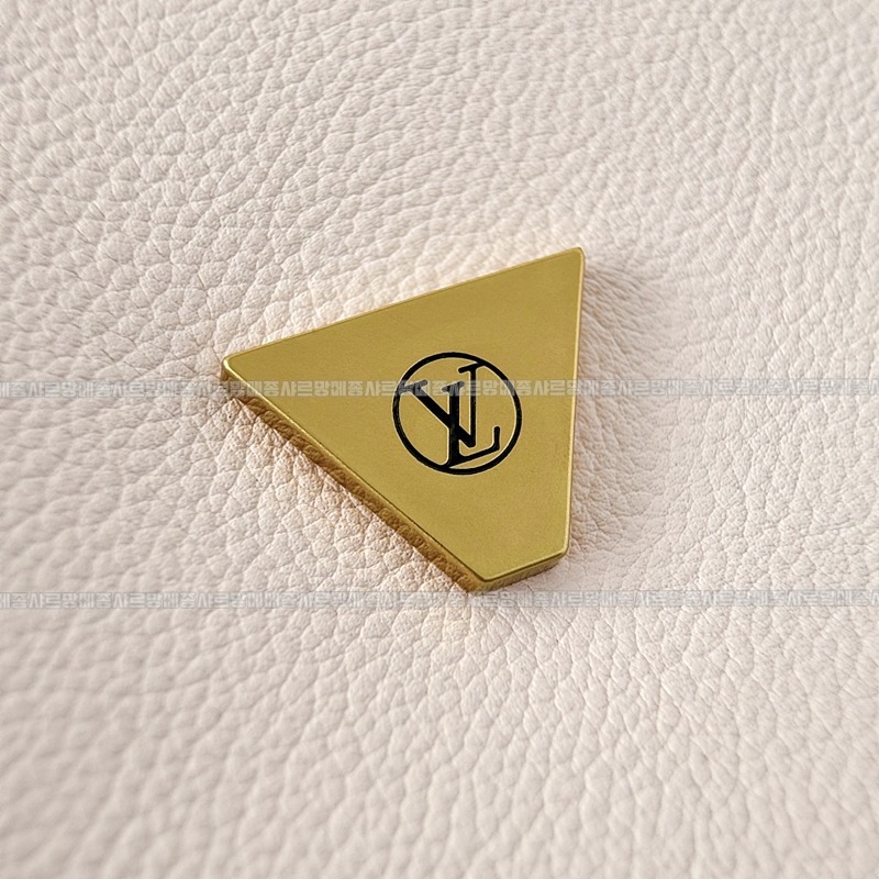 루이비통소프트트위스트 20260129-121441-014루.jpg