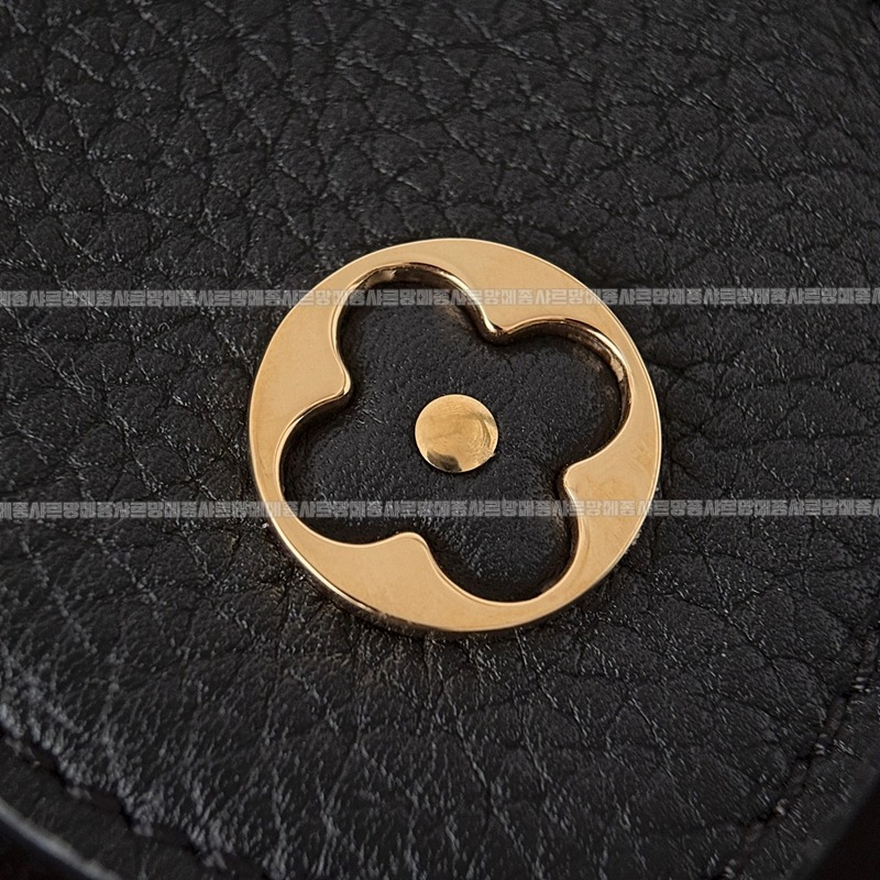 루이비통카퓌신BB 20260129-130059-018루.jpg