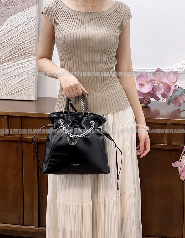 루이비통오프듀티바이브백팩 20260129-134920-003루.jpg